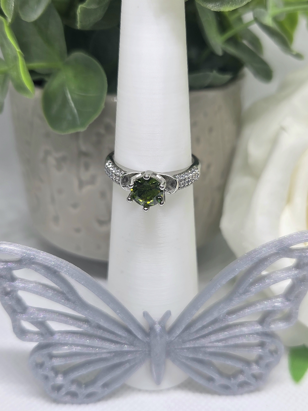 Silver Green Peridot Stone Solitaire with Pave Accents